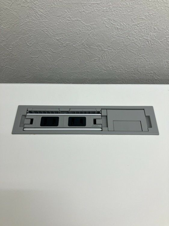 オカムラSwift(スイフト)シリーズ 1350昇降デスク 商品画像11