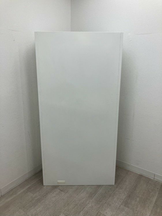 オカムラレクトラインシリーズ 8人用パーソナルロッカー 商品画像4