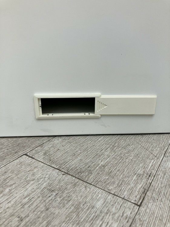 オカムラレクトラインシリーズ 8人用パーソナルロッカー 商品画像6