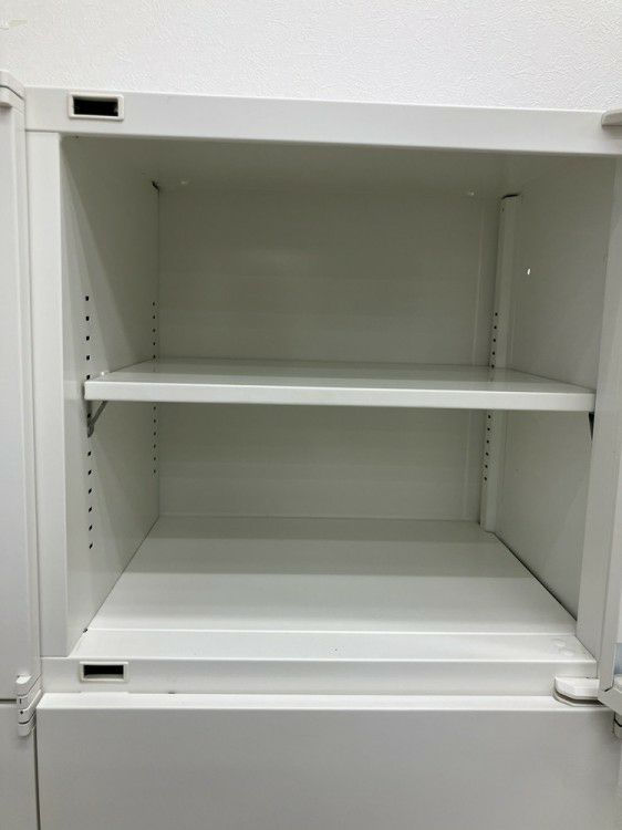 オカムラレクトラインシリーズ 8人用パーソナルロッカー 商品画像9