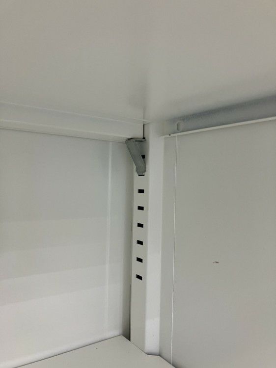 オカムラレクトラインシリーズ 8人用パーソナルロッカー 商品画像10