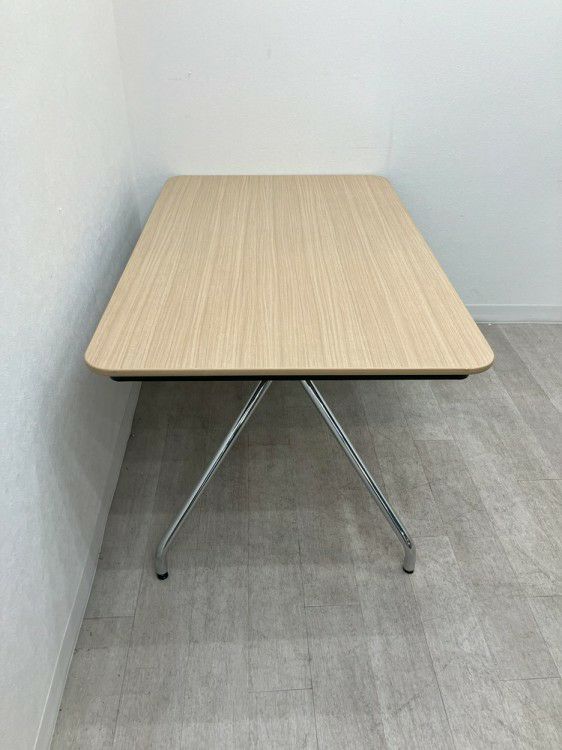 イトーキカシールシリーズ 1500ミーティングテーブル 商品画像5