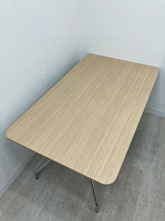 イトーキカシールシリーズ 1500ミーティングテーブル 商品画像6