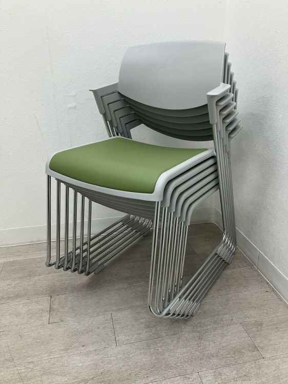 コクヨSatio(サティオ)シリーズ スタッキングチェア 商品画像10