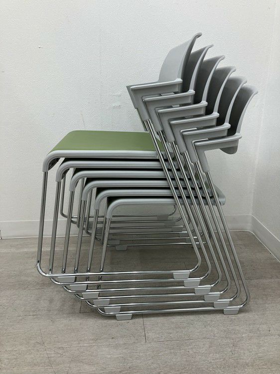 コクヨSatio(サティオ)シリーズ スタッキングチェア 商品画像11