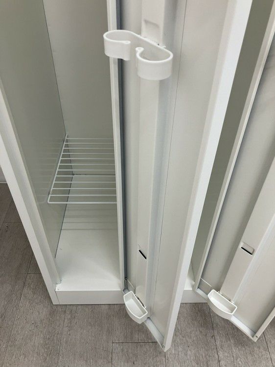 オカムラFZタイプシリーズ 4人用ロッカー 商品画像17