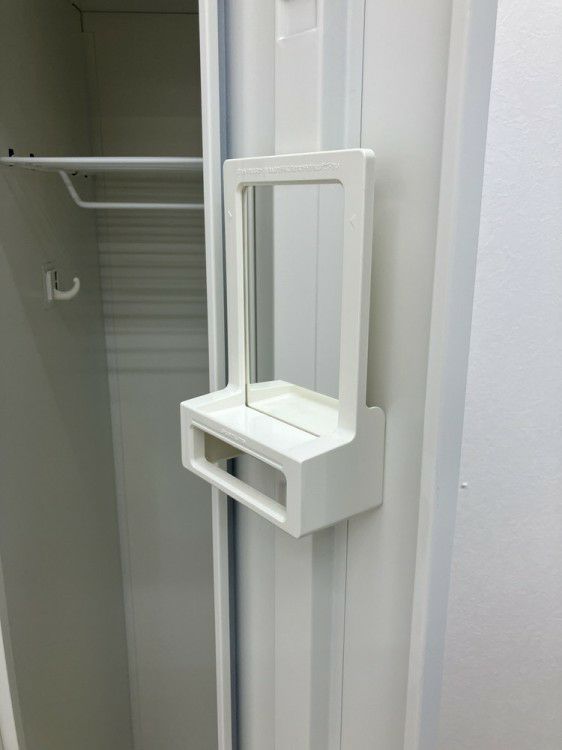 オカムラFZタイプシリーズ 4人用ロッカー 商品画像10