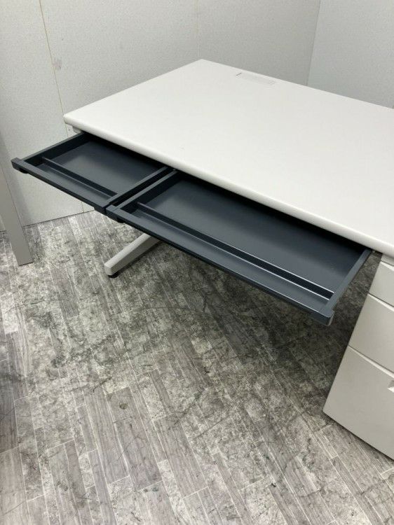 イトーキCZシリーズ 1400片袖デスク 商品画像3