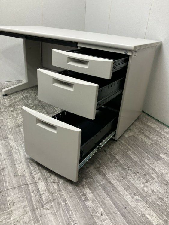 イトーキCZシリーズ 1400片袖デスク 商品画像5