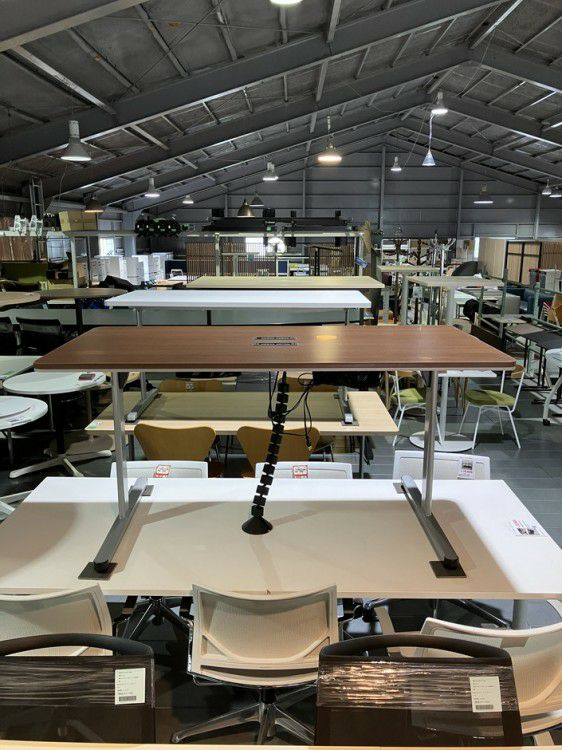 コクヨBT-500シリーズ 1500ミーティングテーブル 商品画像2