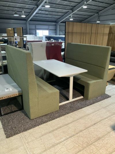 イトーキコア＆セル（CORE & CELL）シリーズ ミーティングブース3点セット 商品画像1