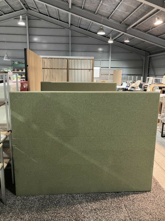 イトーキコア＆セル（CORE & CELL）シリーズ ミーティングブース3点セット 商品画像3