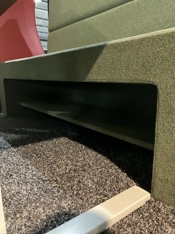 イトーキコア＆セル（CORE & CELL）シリーズ ミーティングブース3点セット 商品画像7