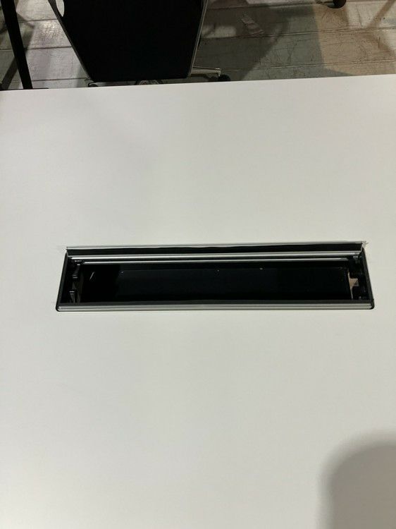 オカムララティオ2シリーズ 2100ミーティングテーブル 商品画像5