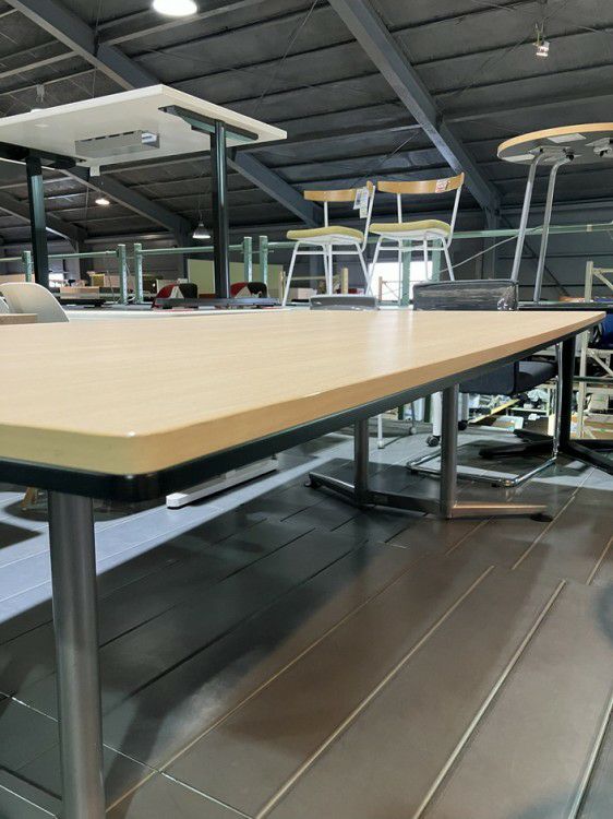 オカムララティオ2シリーズ 2400ミーティングテーブル 商品画像4