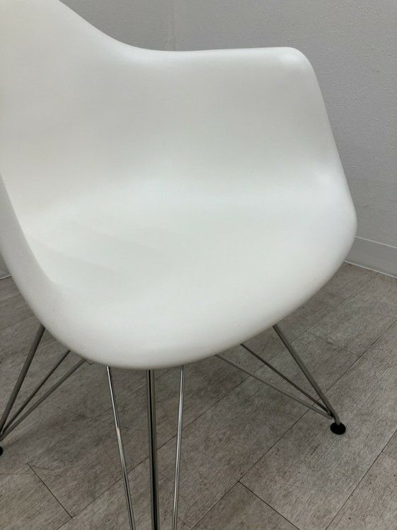 HermanMiller（ハーマンミラー）イームズアームシェルチェア イームズアームシェルチェア 商品画像8