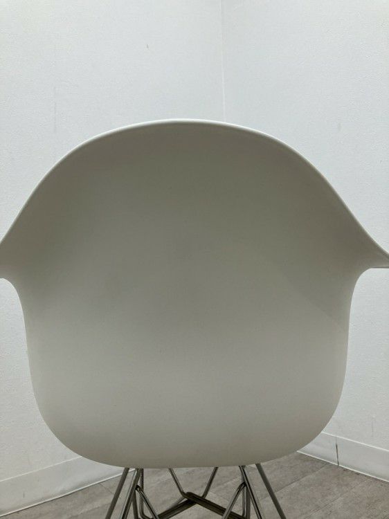 HermanMiller（ハーマンミラー）イームズアームシェルチェア イームズアームシェルチェア 商品画像9