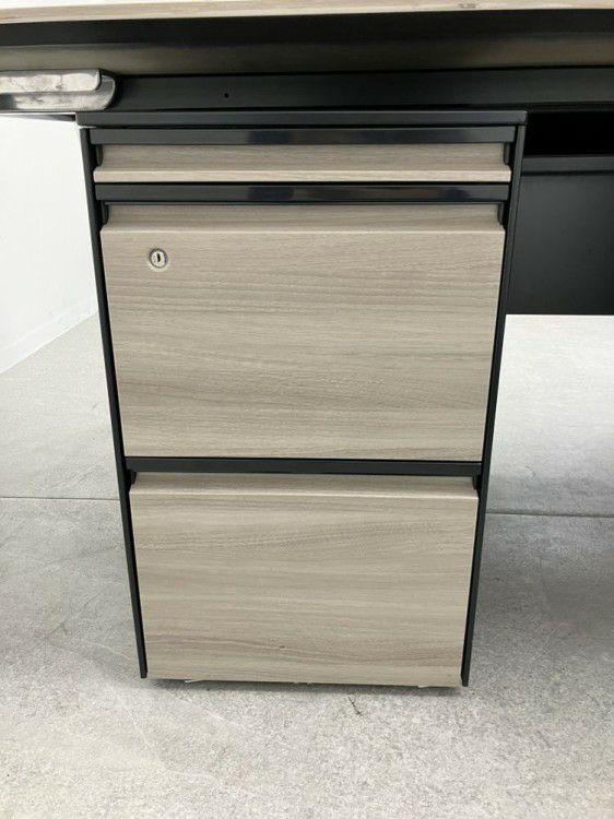 オカムラPROSTAGE（プロステージ）シリーズ 2100L型デスク+ワゴンセット 商品画像9