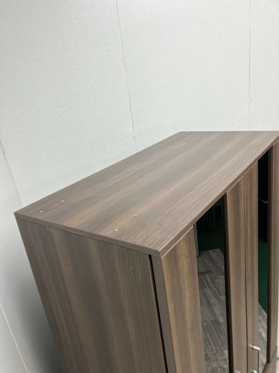 オカムラ役員室用両開き・ガラス両開き書棚 商品画像3