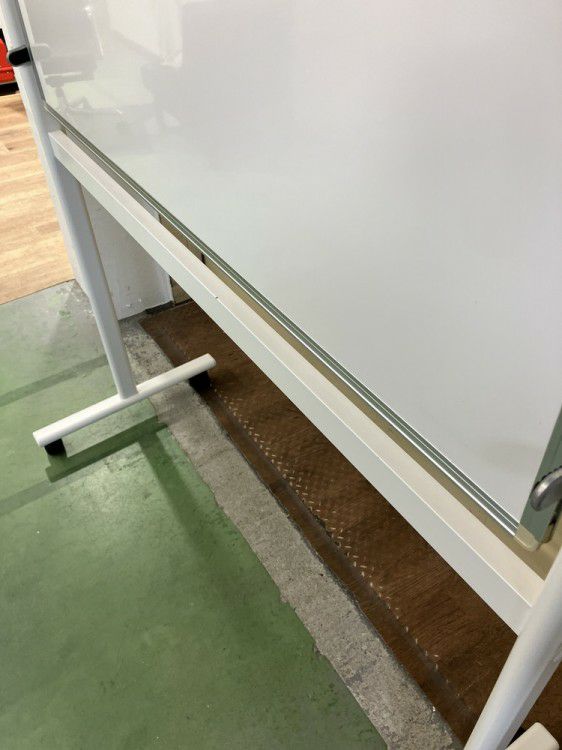 イトーキ1200脚付ホワイトボード 商品画像9