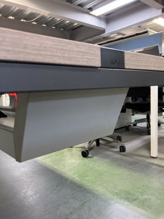 イトーキインサラータシリーズ 4800フリーアドレスデスク 商品画像5