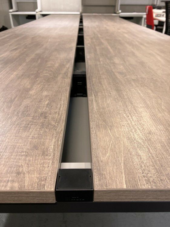 イトーキインサラータシリーズ 4800フリーアドレスデスク 商品画像6