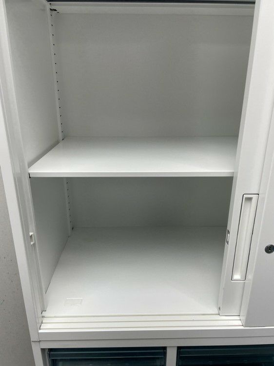 コクヨEDIA(エディア)シリーズ ガラススライドクリアケース上下書庫 商品画像8