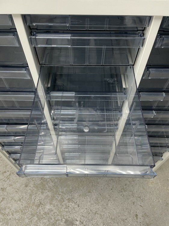 オカムラレクトラインシリーズ 両開きクリアトレー上下書庫 商品画像13