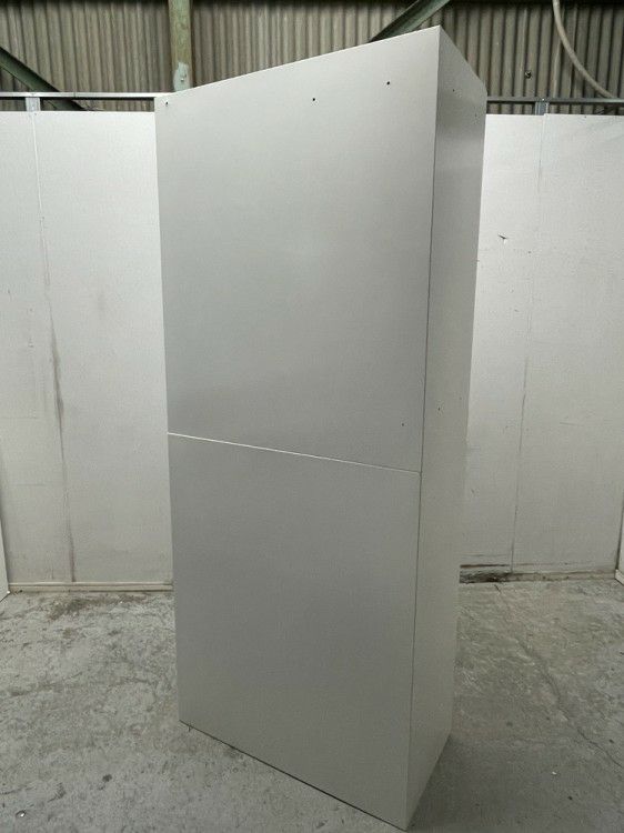 オカムラレクトラインシリーズ 両開きクリアトレー上下書庫 商品画像3