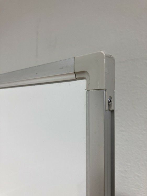 ウチダ（内田洋行）1800脚付ホワイトボード 商品画像2