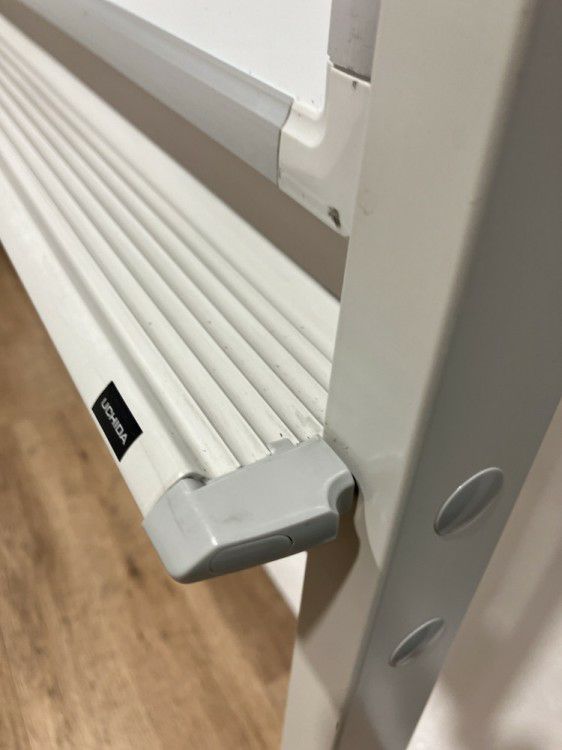 ウチダ（内田洋行）1800脚付ホワイトボード 商品画像4