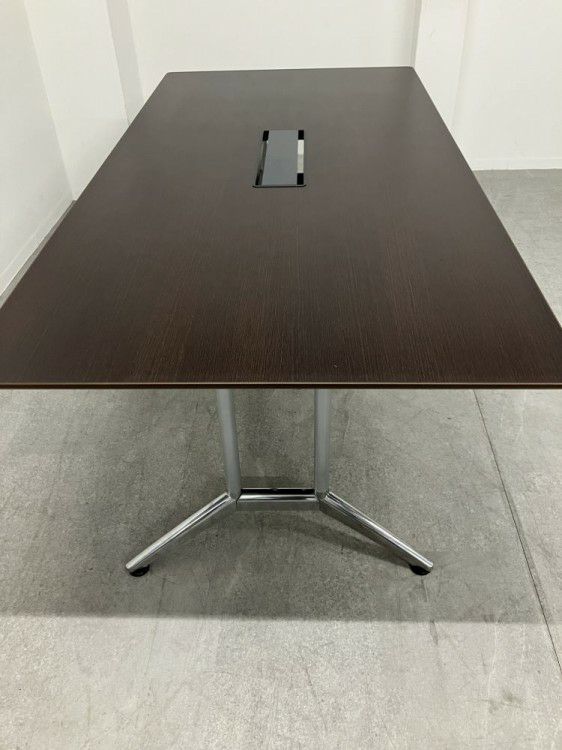 ウチダ（内田洋行）2100ミーティングテーブル 商品画像2