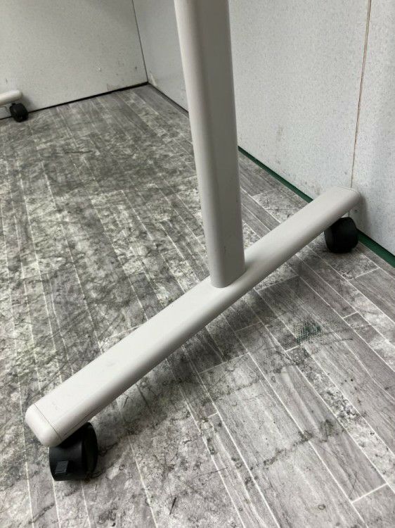 イトーキ1200脚付両面ホワイトボード 商品画像6