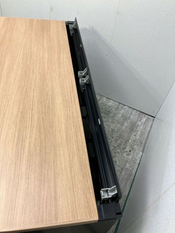 オカムラ1400L型デスク 商品画像4