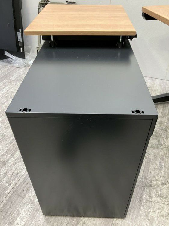 オカムラ1400L型デスク 商品画像9