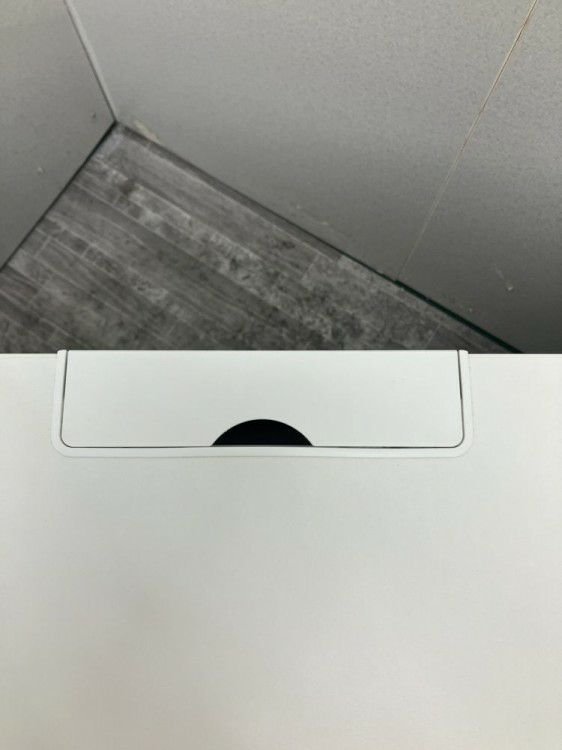 コクヨDelphi（デルフィ）シリーズ 1200平デスク 商品画像3