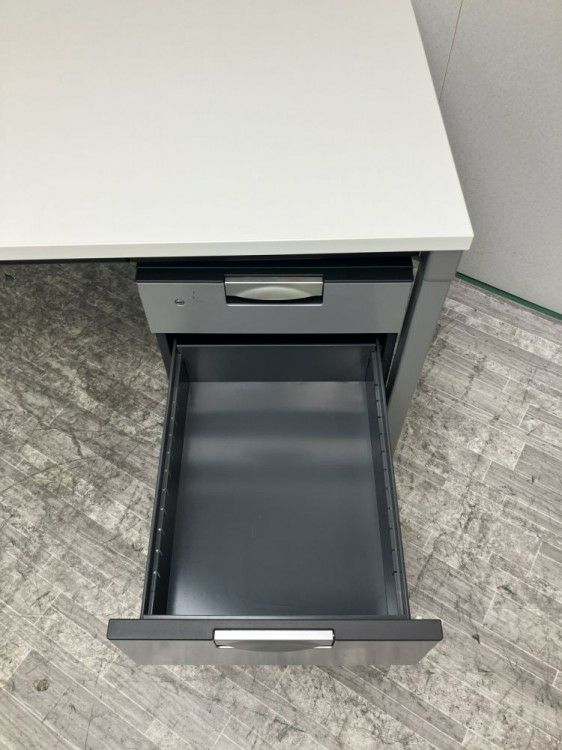 コクヨDelphi（デルフィ）シリーズ 1200平デスク 商品画像7