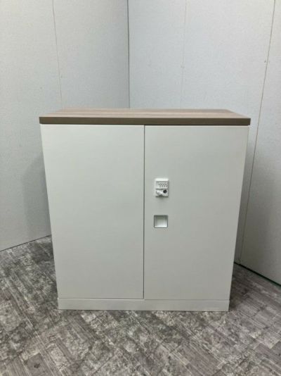 オカムラレクトラインシリーズ ダイヤル式天板付両開き書庫 商品画像1