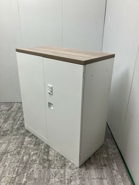 オカムラレクトラインシリーズ ダイヤル式天板付両開き書庫 商品画像2