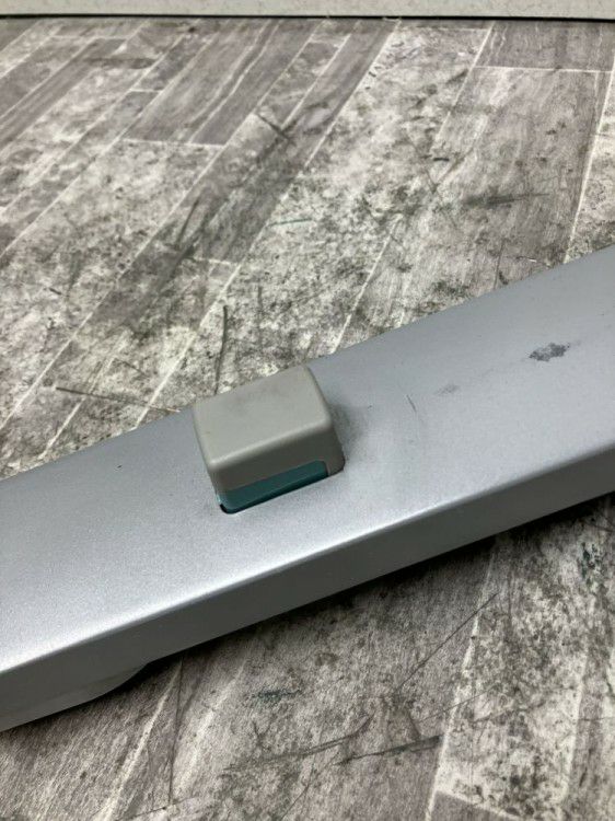 オカムラフラプターシリーズ 1500ミーティングテーブル 商品画像6