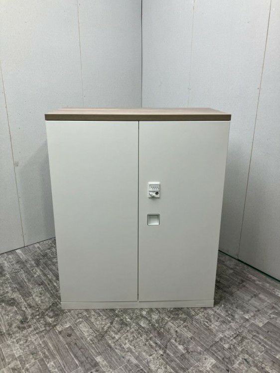 オカムラレクトラインシリーズ ダイヤル式天板付両開き書庫 商品画像1