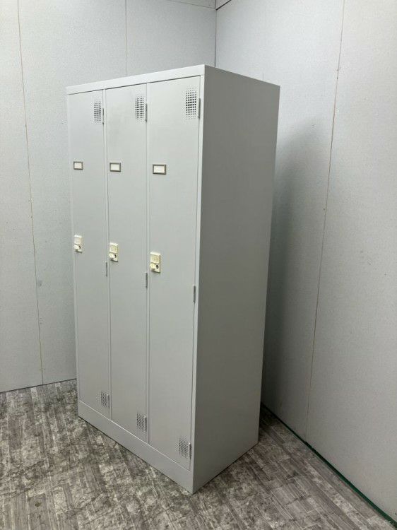 豊国工業ダイヤル式3人用ロッカー 商品画像2