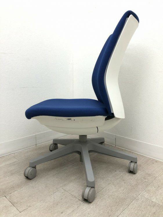 オカムラオムネスシリーズ オムネスチェア 商品画像3