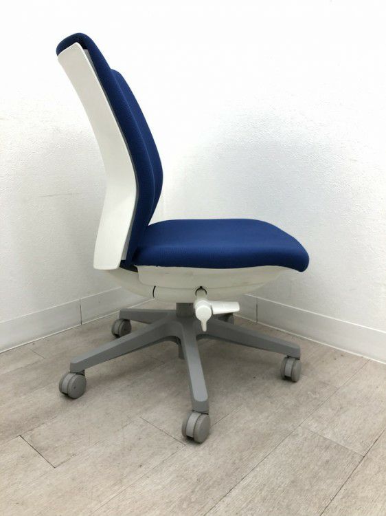 オカムラオムネスシリーズ オムネスチェア 商品画像5