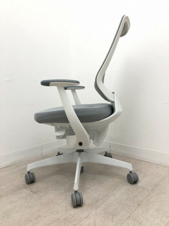 コクヨing(イング)チェア 固定肘付イングチェア 商品画像4