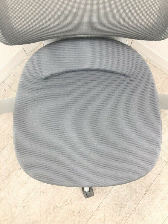 コクヨing(イング)チェア 固定肘付イングチェア 商品画像10