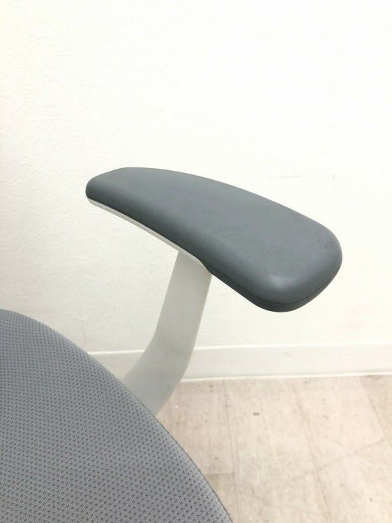 コクヨing(イング)チェア 固定肘付イングチェア 商品画像14