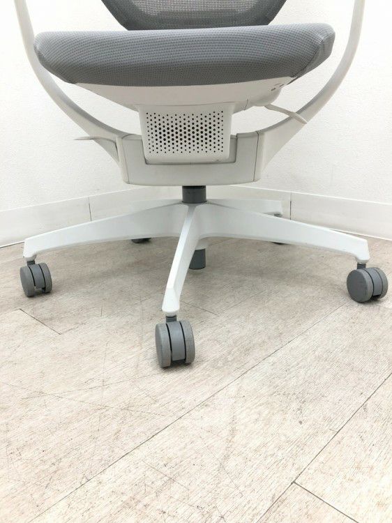 コクヨing(イング)チェア 固定肘付イングチェア 商品画像15