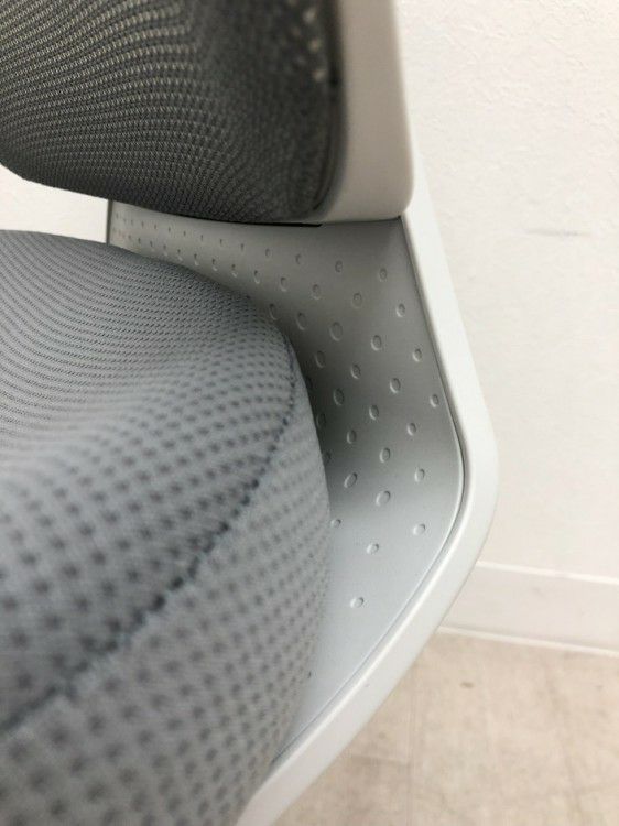 コクヨing(イング)チェア 固定肘付イングチェア 商品画像19