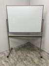 プラス脚付両面ホワイトボード 商品画像1